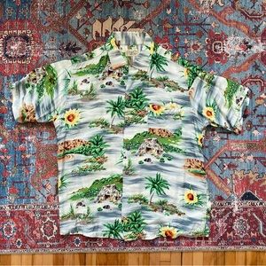 Vintage 1950s aloha Hawaiian rayon shirt